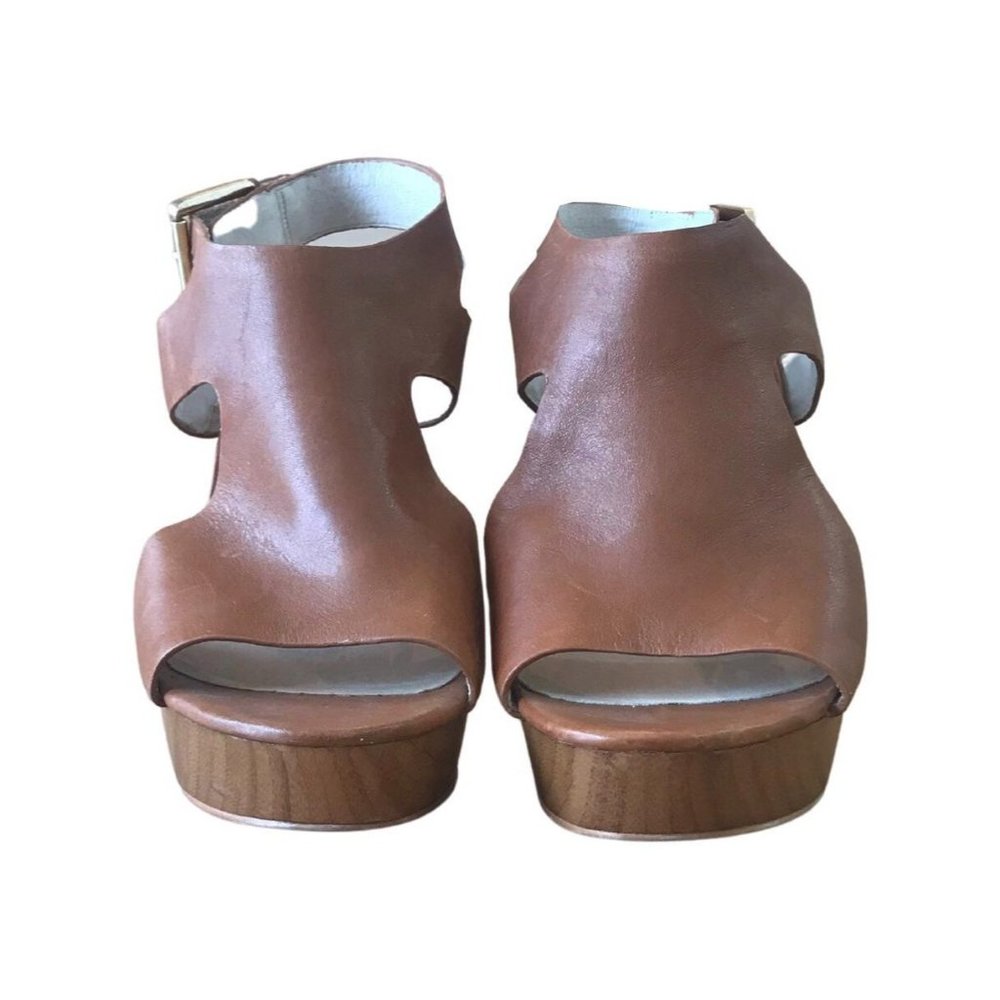 Michael Kors Tan Leather Wedges